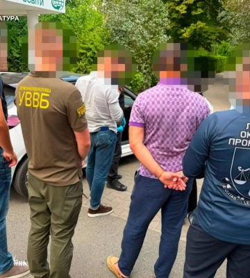 Лучанин вимагав 20 000 доларів за визнання мобілізованого непридатним до служби