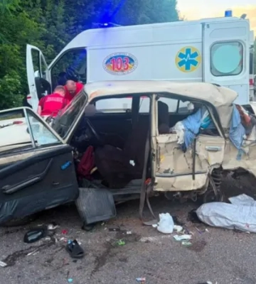 На об’їзній дорозі Вінниці сталася ДТП за участю трьох авто: є постраждалі