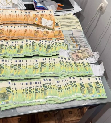 Судитимуть жителя Черкащини, який продавав ввезені як гуманітарну допомогу автомобілі. ФОТО