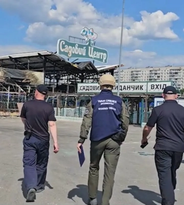 Удари РФ по "Епіцентру" у Харкові: справу п'яти російських військових передали до суду