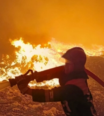 У Береговому горить сміттєзвалище, пожежу локалізували