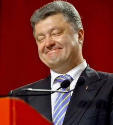 Порошенко вкладывает средства в иностранные компании, а налоги платит за рубежом, - эксперт