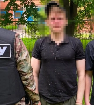 Дезертир и студентка готовили диверсию на железной дороге