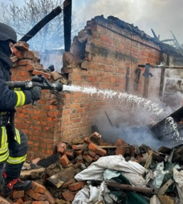 Російський удар по Золочеву на Харківщині вдень 22 липня: що відомо про стан пораненої дівчинки та чоловіка