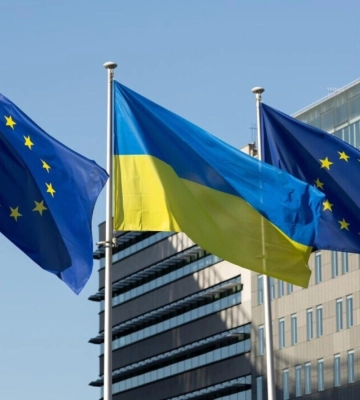 Открытие двух кластеров для вступления Украины в ЕС отложили до сентября – СМИ