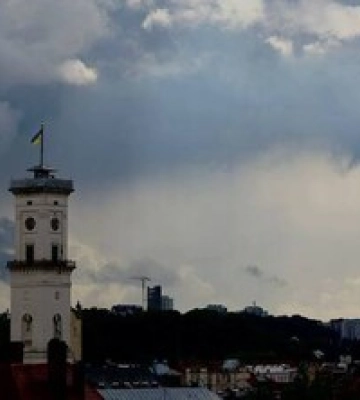 Грози, град та до 24° тепла: прогноз погоди на четвер у Львові та області