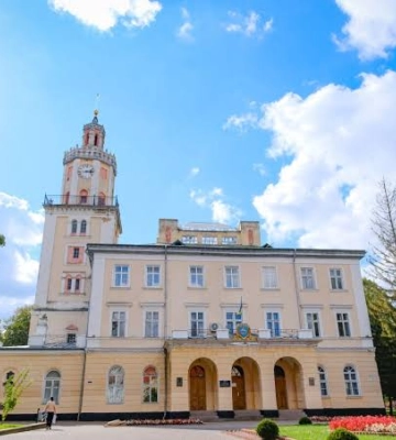 Зміна керівництва в Самборі: перші дні роботи та реакції мешканців