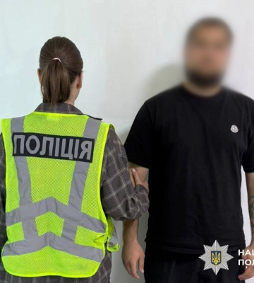 У Києві обрано запобіжний захід шахраю, який видурив у старенької жінки майже мільйон гривень