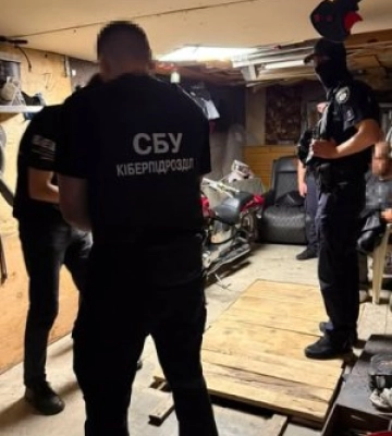 СБУ на Закарпатті нейтралізувала масштабне підпільне виробництво фальшивих документів