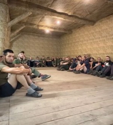 Бійці ЗСУ полонили 64 російських окупанта на Запорізькому напрямку. ВIДЕО