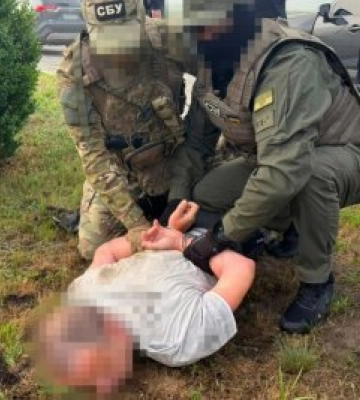 СБУ затримала агента фсб, який встановлював «відеопастки» для коригування ударів по Харківщині