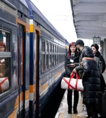 Приміські поїзди Київ-Ніжин затримуються на годину: Укрзалізниця змінила розклад