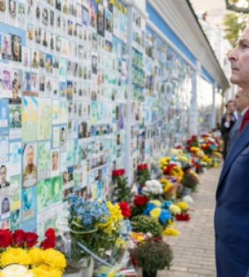 Прем’єр Ірландії прибув до Києва на тлі головування в Раді ЄС