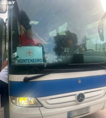 Смертельний рейс до Чорногорії: на трасі «Київ-Чоп» затримали автобус із пасажирами через зухвалу аферу