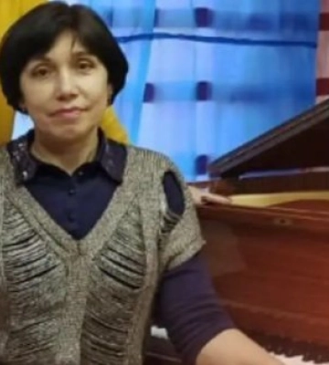У Криму окупанти дали 13 років директорці луганської школи мистецтв Коваленко, яку понад вісім місяців утримували без обвинувачення, - ЗМІ