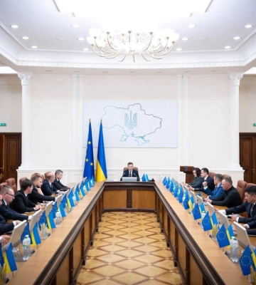 Правительство отменило решение Кабмина Свириденко по бронированию