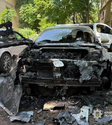 На Одещині 18-річний юнак за 500 доларів підпалив автомобіль преміумкласу