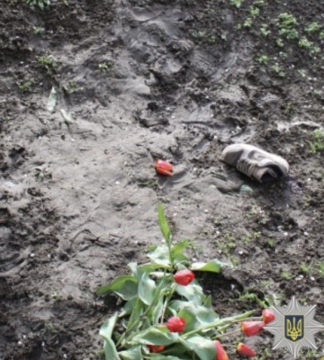 Залишив помирати: на Одещині жінка 12 годин пролежала під дощем