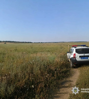 Поставив паркан в охоронній зоні: жителя Одещини судитимуть за захоплення землі, - ФОТО