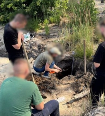На Рівненщині викрили схему незаконного видобутку бурштину під виглядом геологічних робіт