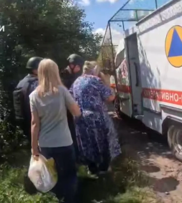В Белопольской общине Сумской области эвакуировали троих человек. ВИДЕО