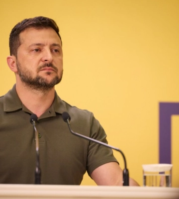 Зеленский хочет, чтобы трехсторонняя встреча Украины, США и РФ состоялась до осени