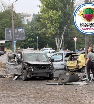 Відео: росіяни завдали удару по Запоріжжю, під завалами люди