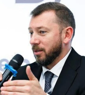 Невідомі погрожують експертці у справі кооперативу "Династія" мобілізацією родичів, - САП