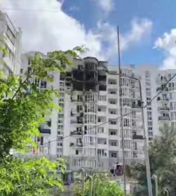 «Прилет» по многоэтажке в Ялте. Украинский дрон мог долететь до сотрудников ФСО России