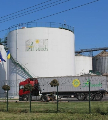 Один із найбільших експортерів рослинної олії Allseeds зупинив роботу через атаки РФ