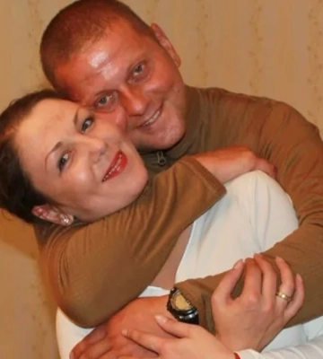 «У меня есть перед тобой и долг». Валерий Залужный поздравил жену с днем рождения и вспомнил первый день полномасштабного вторжения РФ