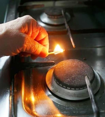 Газ зник у багатоповерхівках Дніпра: що сталося і коли мешканцям повернуть постачання
