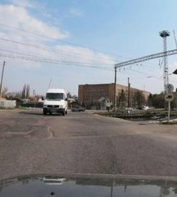 У Полтаві на 2 дні перекриють Зіньківський переїзд