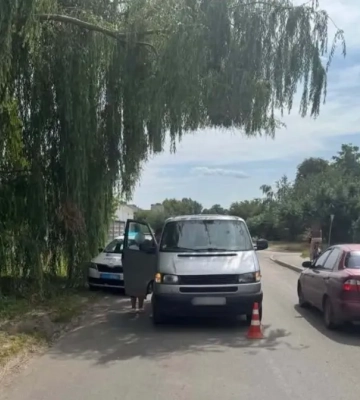 Під Києвом мікроавтобус збив 6-річного хлопчика