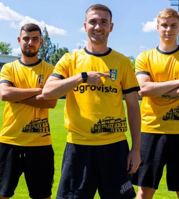 Тенденція минулого сезону триває. Матч новачка Першої ліги не розпочався вчасно