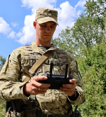 Повернувся від «Мадяра»: прикордонник з Волині навчає побратимів нищити ворога дронами