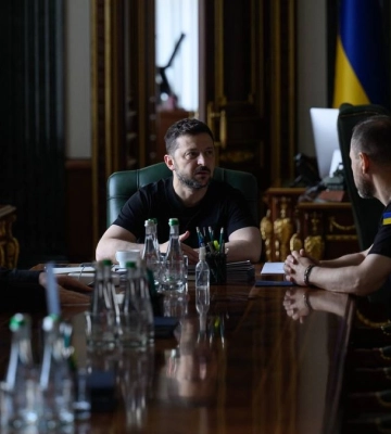 Зеленский поручил подготовить к подписанию указы о назначении Клименко и Умерова в СНБО после встреч в США