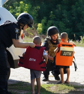 За 60 км від м. Самар: на Синельниківщині оголосили примусову евакуацію дітей із 10 сіл