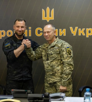 Сирський повідомив про передачу повноважень новому Головнокомандувачу ЗСУ Драпатому