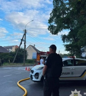 В Ужгороді провели спецоперацію із затримання озброєного чоловіка (оновлено)