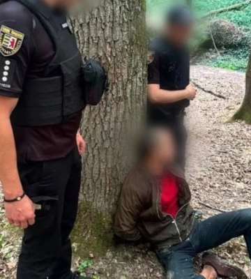 В Ужгороді провели спецоперацію із затримання озброєного чоловіка (оновлено)