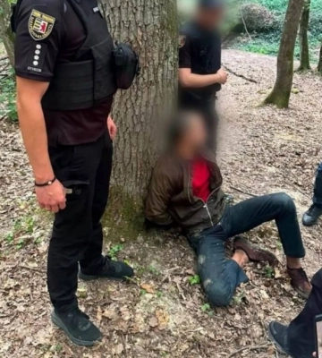 Поліція затримала чоловіка, який стріляв біля лісу в Ужгороді