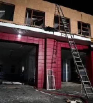 Нічна атака РФ по Полтавщині: пошкоджені рятувальники та АЗС, жертв немає