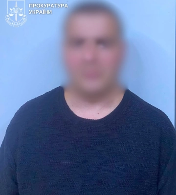 У Києві повідомлено про підозру шахраю який ошукав кількох жінок під виглядом закоханого військового