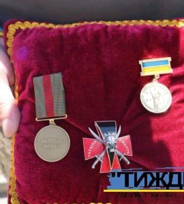 Тростянецька громада провела в останню дорогу захисника Олександра Ленця