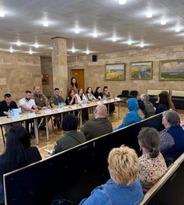 На Рівненщині оприлюднили графік зустрічей із родинами зниклих безвісти Захисників до кінця серпня