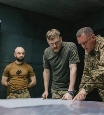 На Донеччині «Азов» відбив механізований штурм росіян, ліквідовано понад 120 окупантів