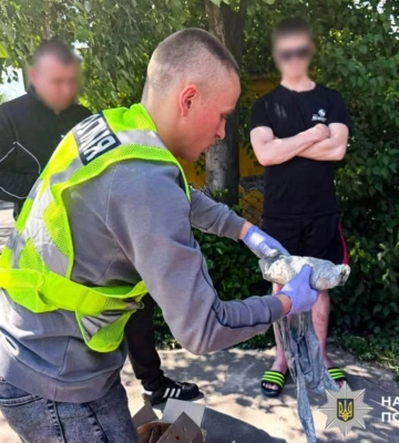 В Острозі судитимуть наркодилера, який розповсюджував психотропи по всій Україні