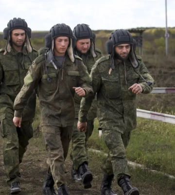 Російські війська мають просування на Харківщині та Донеччині, повідомляє DeepState