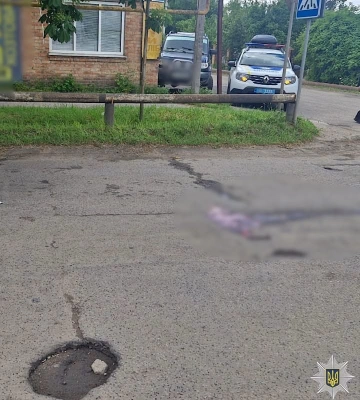 На Дніпропетровщині потрапив на лаву підсудних молодий водій, який скоїв наїзд на літню жінку